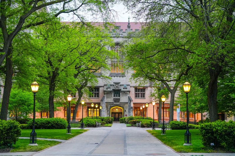 The University of Chicago Campus The University of Chicago Campus