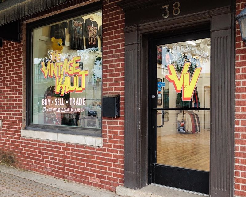The Vintage Vault (Clawson) The Vintage Vault (Clawson)