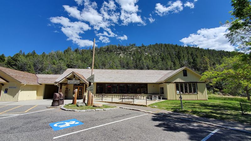 The Visitor Center, Cafe, and Everything Else at the Top The Visitor Center, Cafe, and Everything Else at the Top