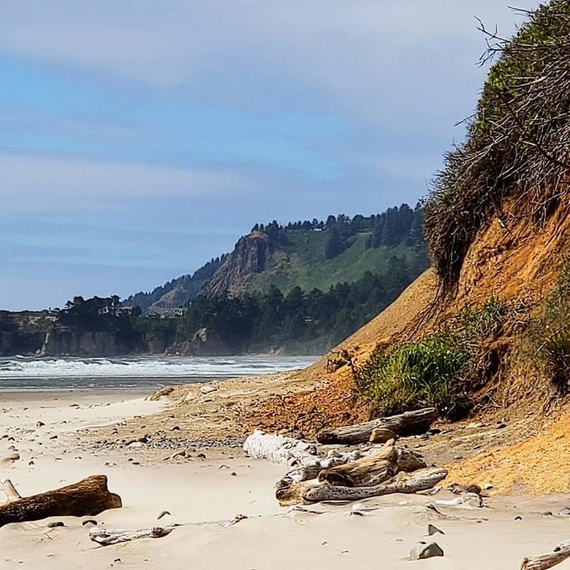 The Yaquina Head Connection