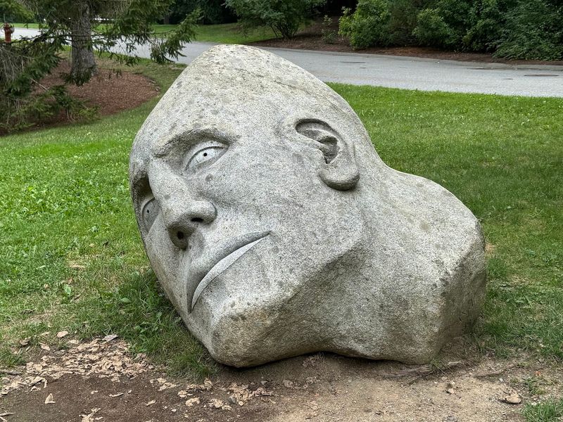 Thirty Acres of Outdoor Sculpture That Actually Surprise You Thirty Acres of Outdoor Sculpture That Actually Surprise You