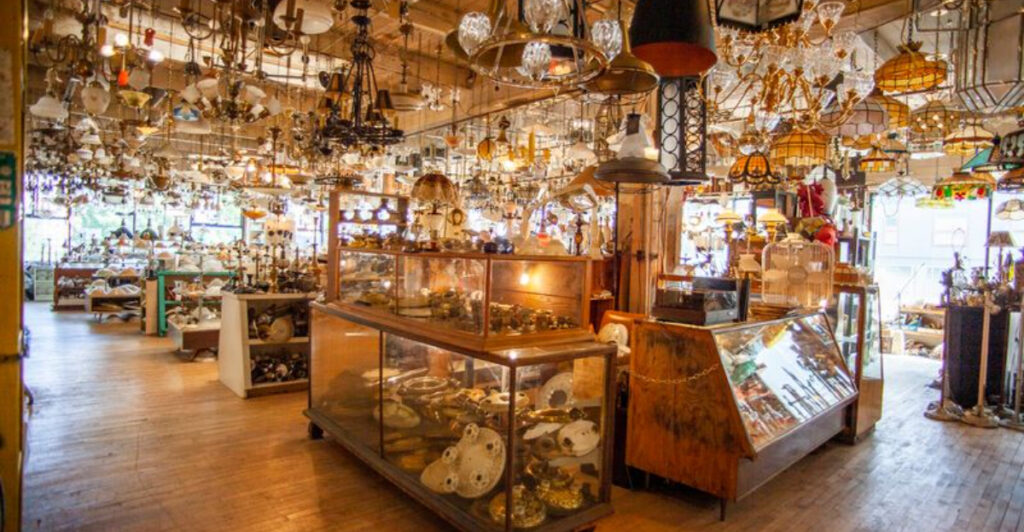 This 30,000-Square-Foot Hardware Store in Oregon Sells Vintage Doorknobs From a Demolished 1920s Bank