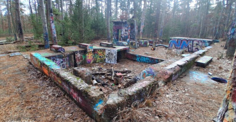 This Abandoned Place In New Jersey Has A Backstory You Would Never Guess