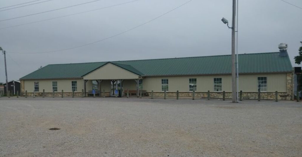 This Beloved Restaurant in Oklahoma Has Mastered Fresh Gulf Seafood Without a Beach in Sight