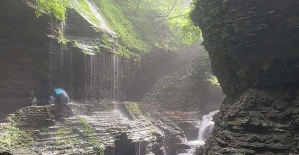 This Breathtaking Gorge In New York Has Waterfalls Waiting Around Nearly Every Bend