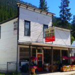 This Charming Montana Bookstore Has 100,000 Books, a Talking Parrot, and Hidden Treasures Around Every Corner