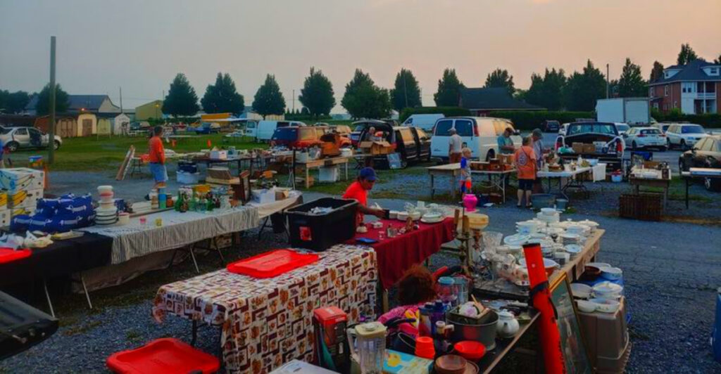 This Lancaster County Flea Market Has 175+ Vendors, Amish Baked Goods, and Vintage Treasures Worth the Drive