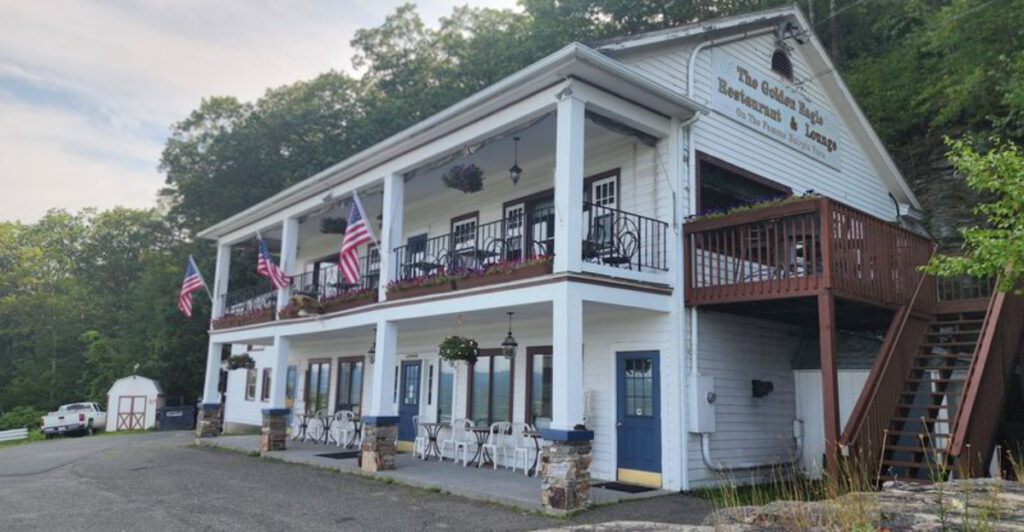 This Massachusetts Restaurant Combines Classic American Fare With Spectacular Summit Views