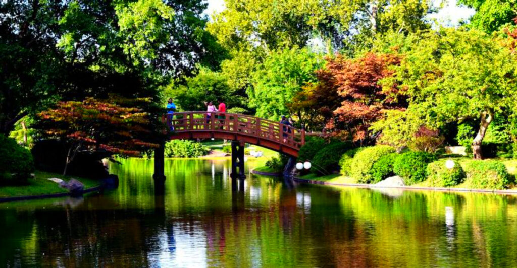 This Massive Missouri Park Is Bigger Than Central Park – and Packed With Free Attractions