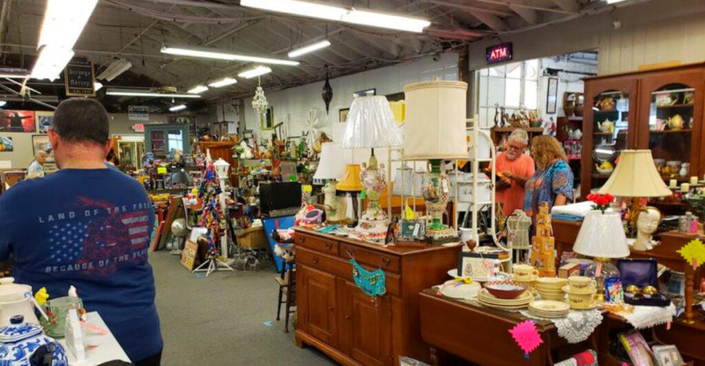 This Massive Pennsylvania Indoor Flea Market Is Packed With Vintage Treasures, Vinyl Records, and Hidden Bargains