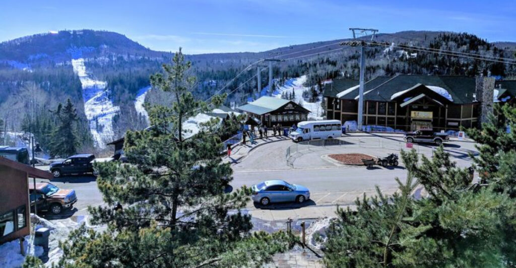 This Minnesota Mountain Town Feels More Like Colorado Than The Midwest