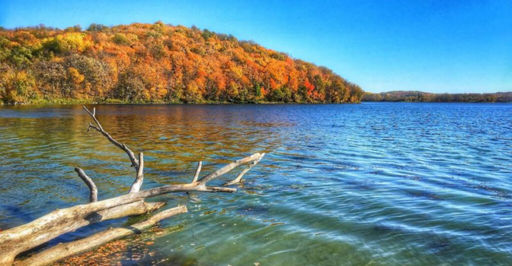 This Minnesota State Park May Have the State’s Most Spectacular Fall Colors