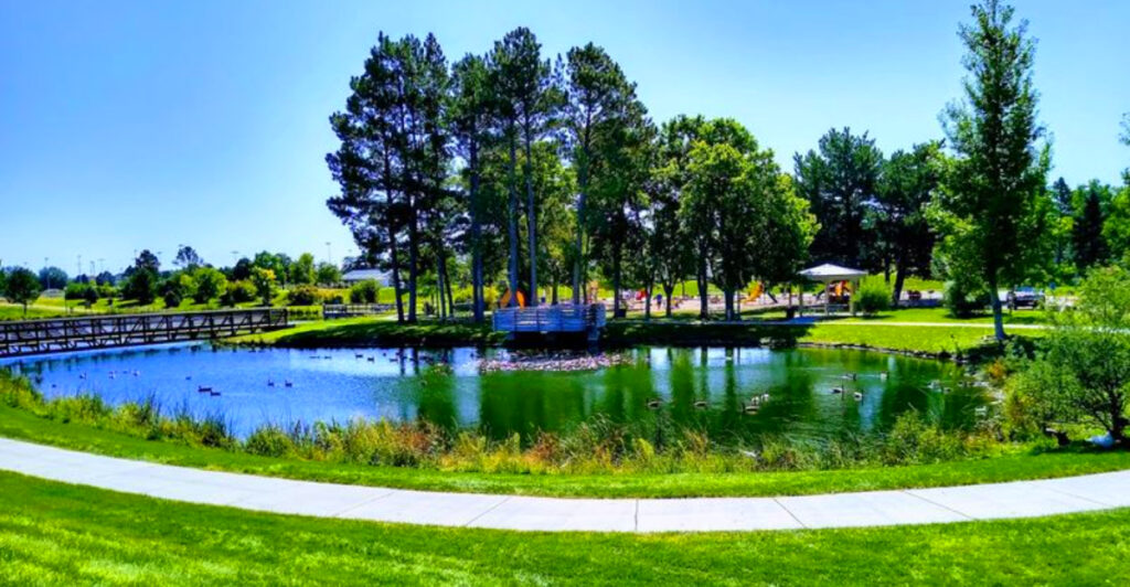 This Nebraska Garden Was Built Inside an Abandoned Swimming Pool – and It Became One of the Panhandle’s Most Peaceful Escapes