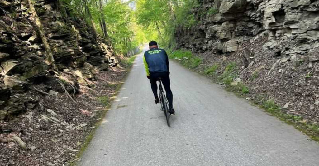 This Ohio Bike Trail Follows A Scenic River Valley Through Stunning Cliffs