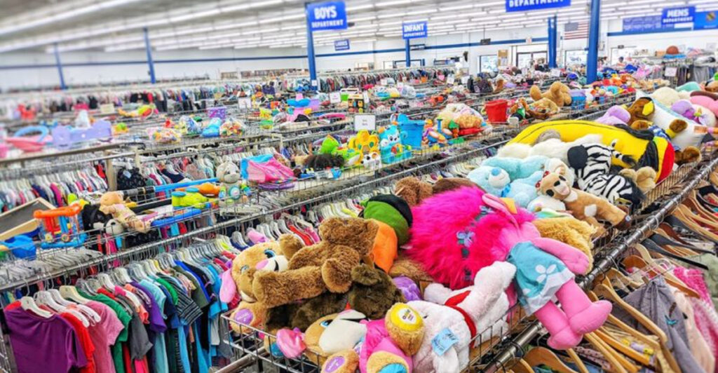 This Oklahoma Hidden Gem Offers Endless Aisles of Secondhand Finds and Unbeatable Prices