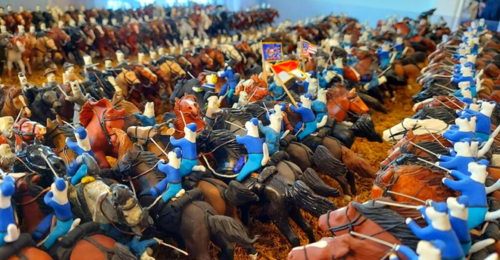 This One-of-a-Kind Pennsylvania Museum Features Thousands of Handcrafted Cat Soldiers and Some of Gettysburg’s Most Fascinating Storytelling