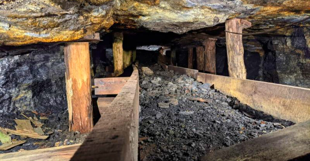 This Pennsylvania Tour Takes You 300 Feet Underground Into a Real Coal Mine – and It’s an Experience You’ll Never Forget