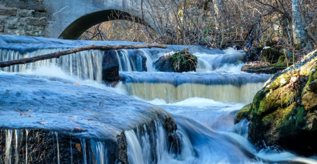 This Underrated Rhode Island Trail Leads To One Of The State’s Prettiest Natural Surprises