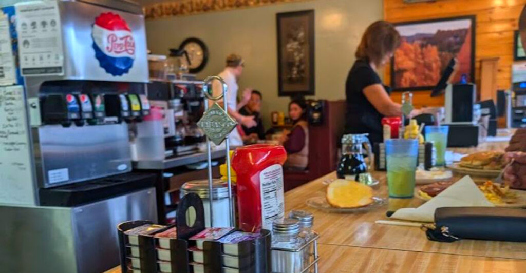 This Upper Peninsula Diner Serves Pillow-Sized Omelets and Biscuits & Gravy That Sell Out Fast