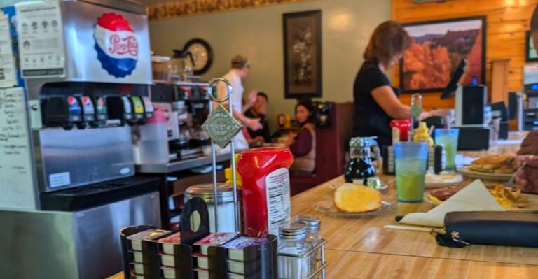 This Upper Peninsula Diner Serves Pillow-Sized Omelets and Biscuits & Gravy That Sell Out Fast
