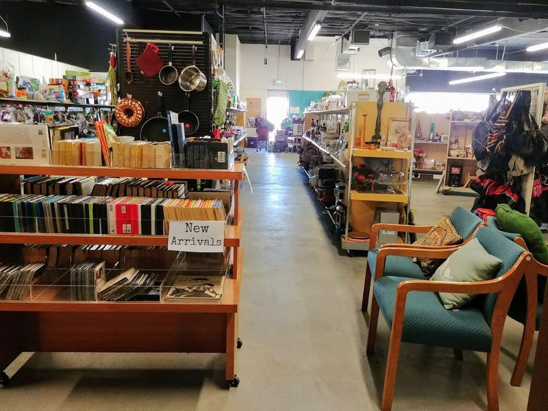 Thriftology, Boise, Idaho