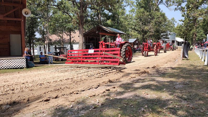 Tractor Parades That Stop the Show Tractor Parades That Stop the Show