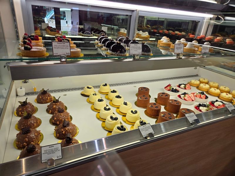 Vanille Patisserie, Chicago, Illinois