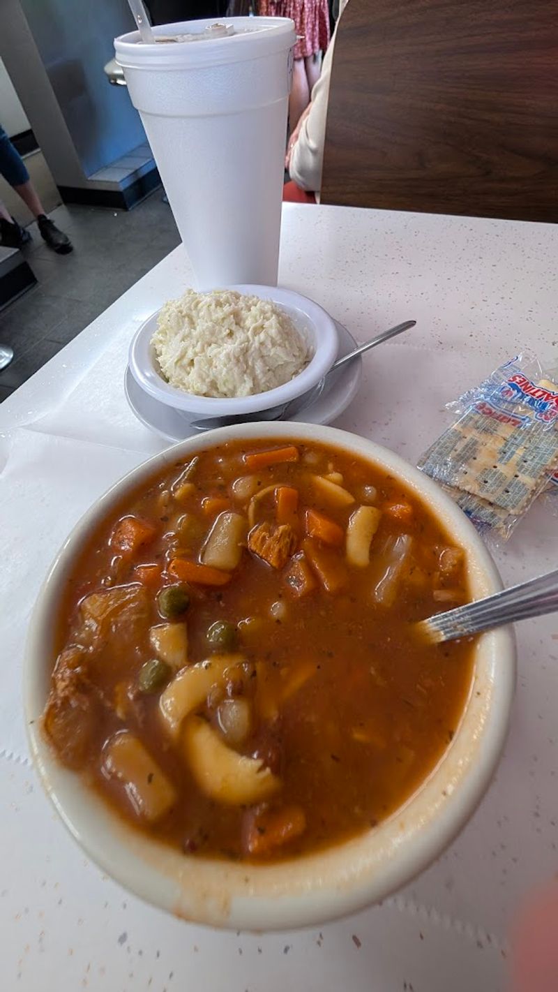 Vegetable Soup and Coleslaw: The Underrated Extras