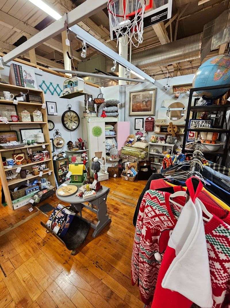 Vendor Booths That Each Tell a Different Story