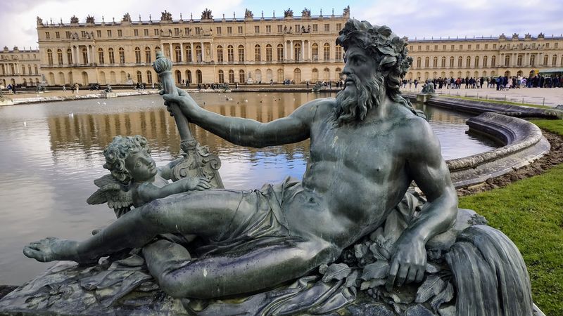 Versailles