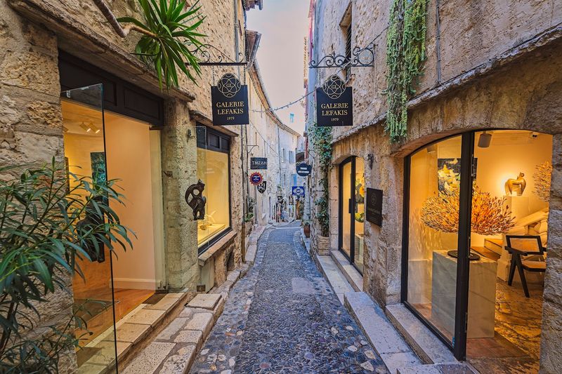 Visit Saint-Paul-de-Vence Visit Saint-Paul-de-Vence