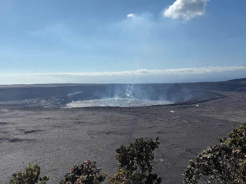 Volcano Dinner Tour: Lava, Dinner, and a Show