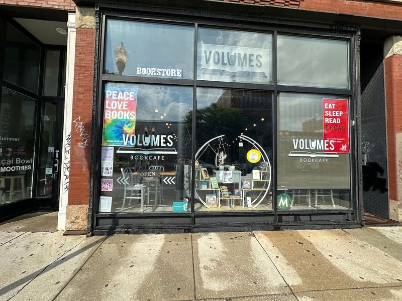 Volumes Bookcafé — Chicago, Illinois