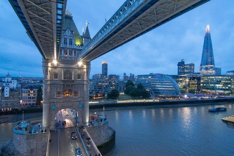 Walk Across Tower Bridge