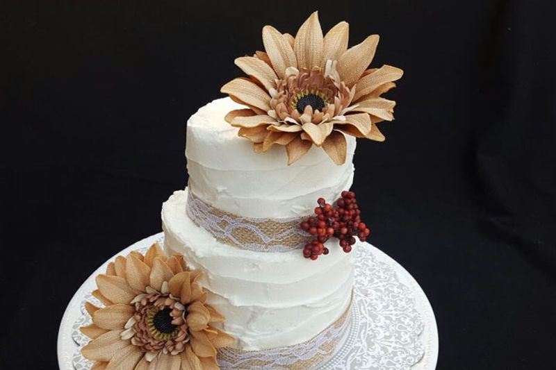 Wedding Cakes That No One Knew Were Allergy-Safe