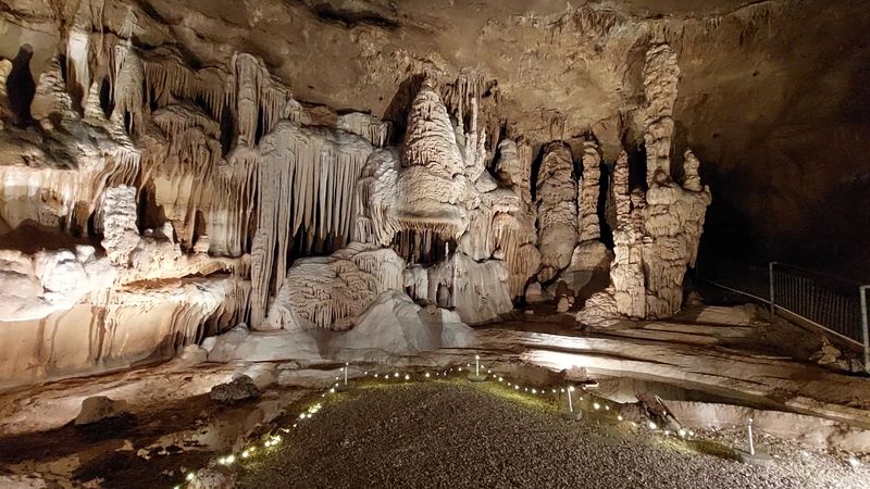 Weddings and Special Events Below Ground Weddings and Special Events Below Ground