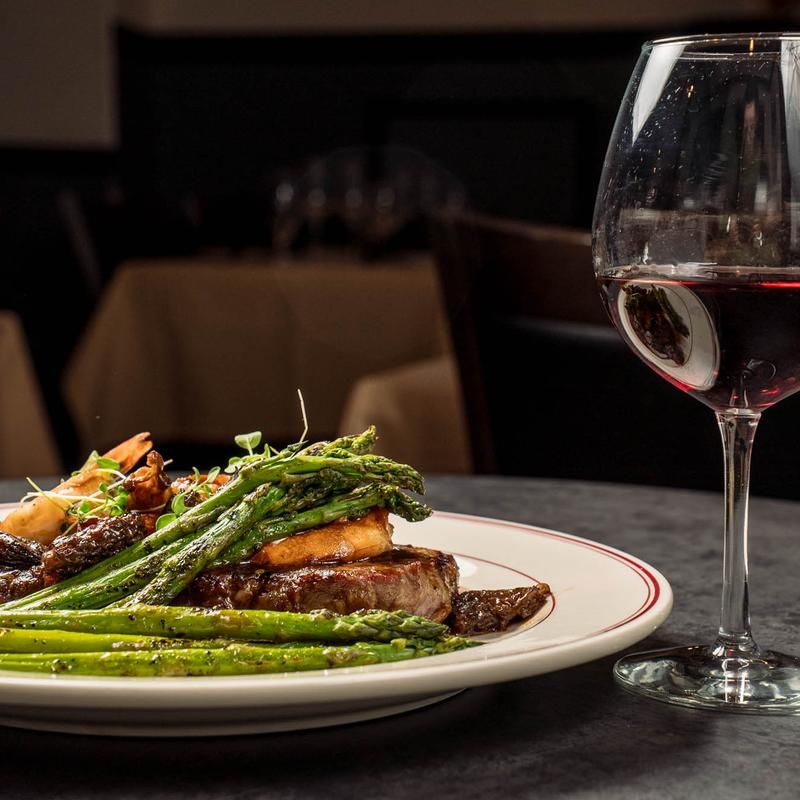 Weekend Brunch and Special Menus