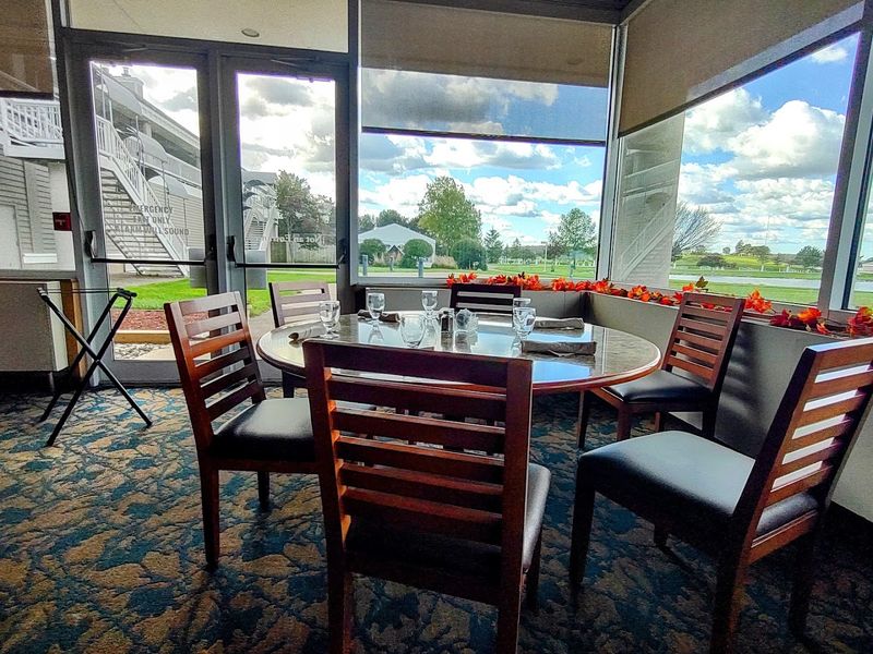 What Is Water's Edge Restaurant and Where to Find It What Is Water's Edge Restaurant and Where to Find It