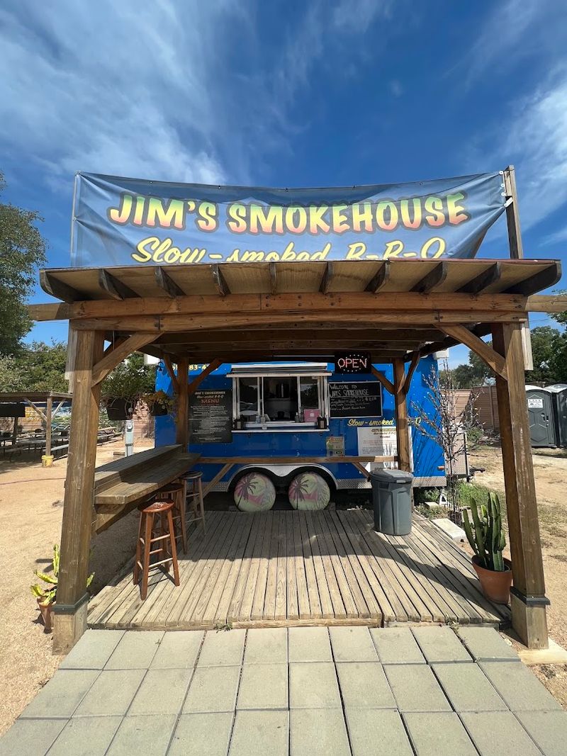 What Makes This Food Truck Different From The Downtown Crowd What Makes This Food Truck Different From The Downtown Crowd