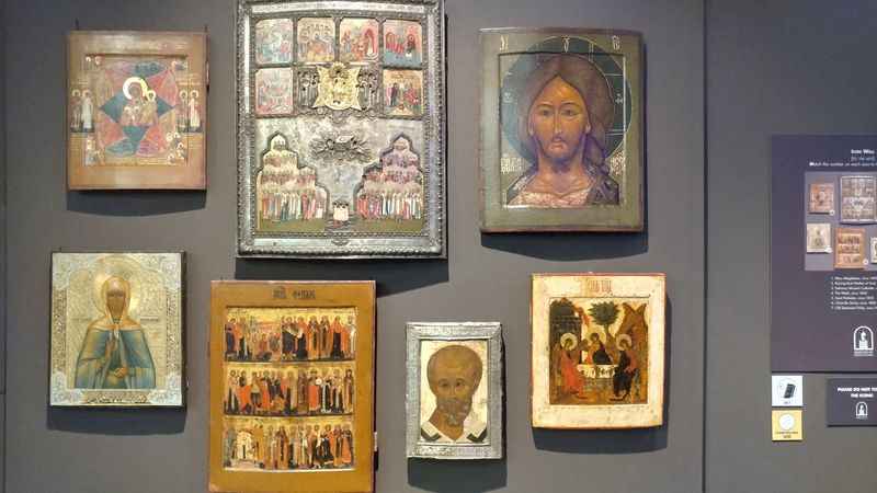 What Makes an Icon Different from Regular Religious Art What Makes an Icon Different from Regular Religious Art