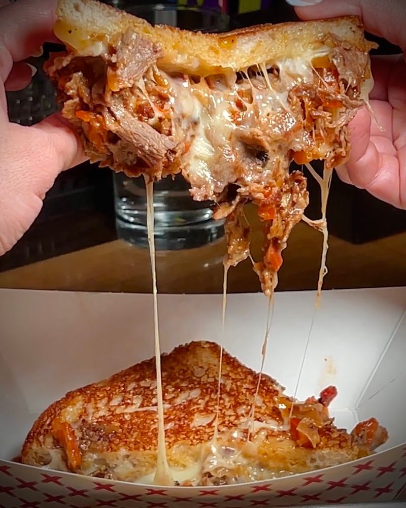 What Makes the Grilled Cheese Actually Work