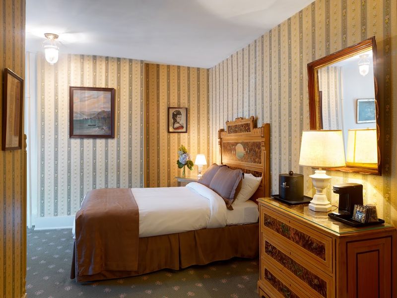 What the Haunted History Adds to the Visit What the Haunted History Adds to the Visit