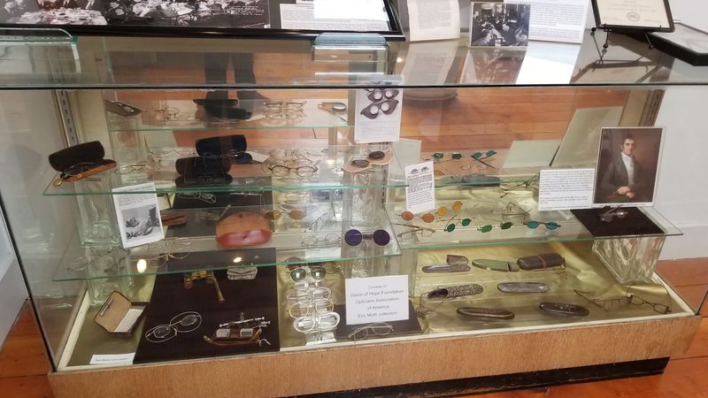 What the Museum Actually Holds What the Museum Actually Holds