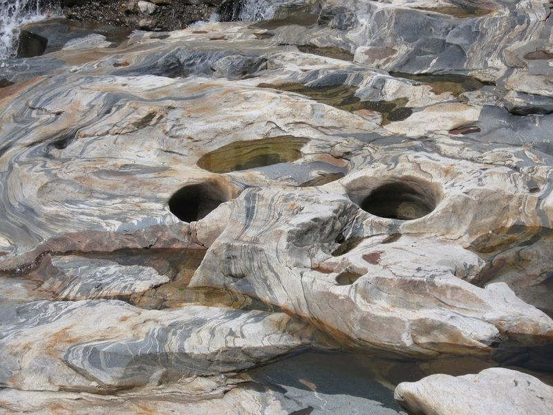 What the Potholes Actually Look Like Up Close What the Potholes Actually Look Like Up Close