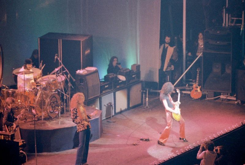 When the Levee Breaks - Led Zeppelin (1971) When the Levee Breaks - Led Zeppelin (1971)