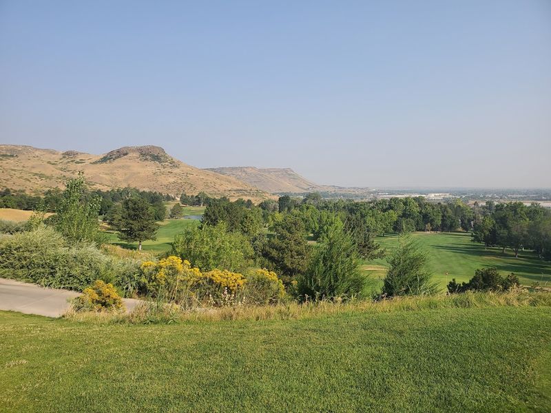 Where Championship Golf Meets the Colorado Foothills