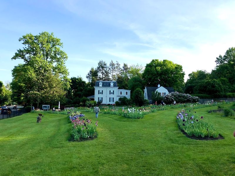 Where the Garden Actually Is Where the Garden Actually Is