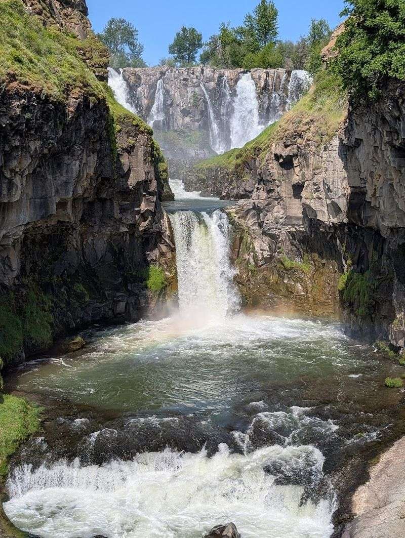 White River Falls — White River Falls State Park, Oregon White River Falls — White River Falls State Park, Oregon