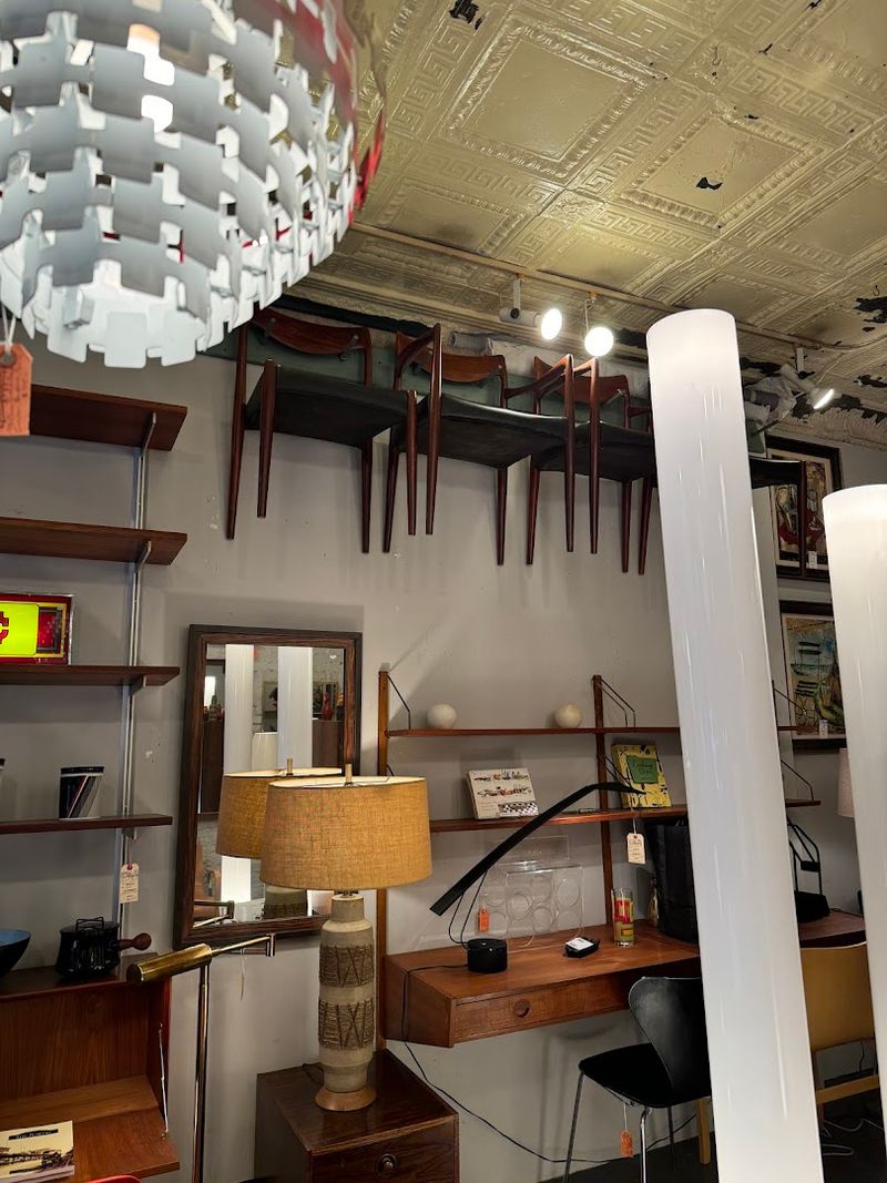 White Rooster Antiques