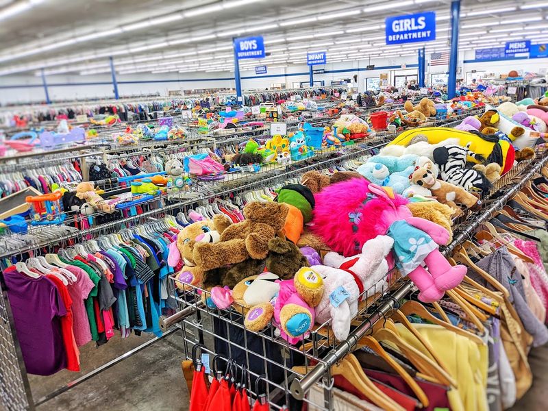 Why Best Thrift Keeps Its Regulars Returning Week After Week Why Best Thrift Keeps Its Regulars Returning Week After Week